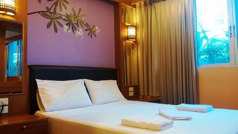 Oyo 437 Hostel Na Nara Bangkok Dış mekan fotoğraf